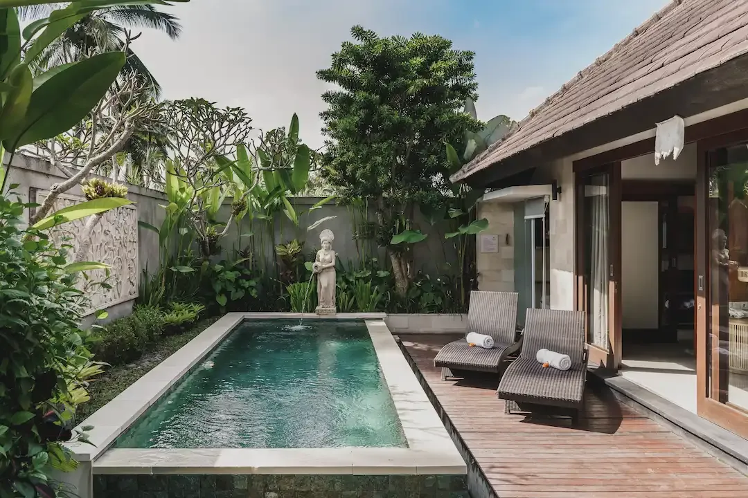 canggu beachfront villa ocean view pool