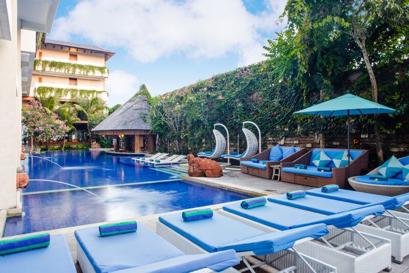 Jimbaran Bay Beach Resort and Spa - POOL-BAR